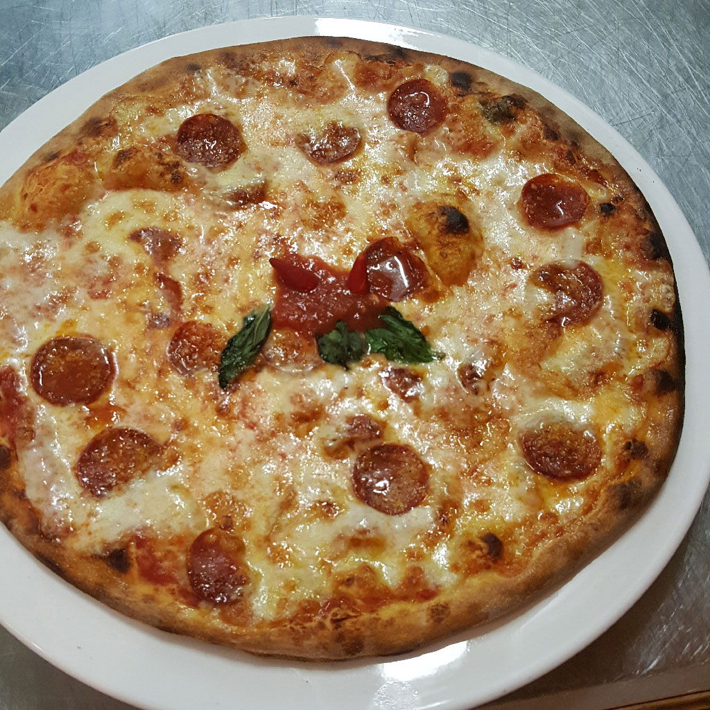 pizze I Gelsi - Ristorante pizzeria a Gallarate - Specialità carne e pesce - Eventi e cerimonie - Pranzi di lavoro